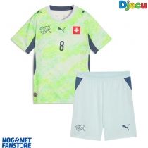 Švicarska Remo Freuler #8 Gostujuci Dres za djecu SP 2026 Kratak Rukav (+ Kratke hlače)